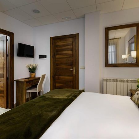 Hostal Bosque De Gamueta Anso Luaran gambar