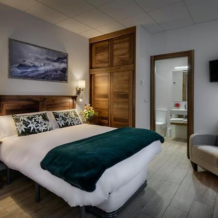 Hostal Bosque De Gamueta Anso Luaran gambar