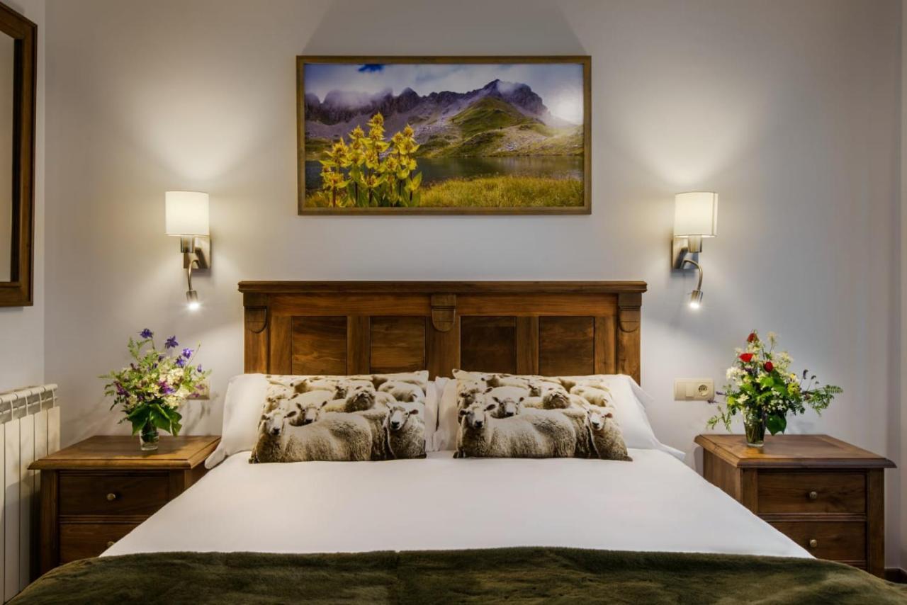 Hostal Bosque De Gamueta Anso Luaran gambar